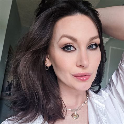 Kristen Nicole Brill