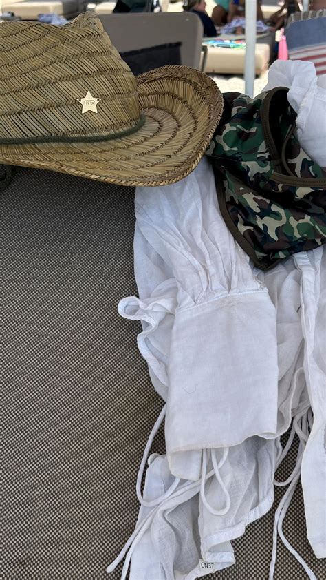 Anetta Beri | Smol bean x | Instagram