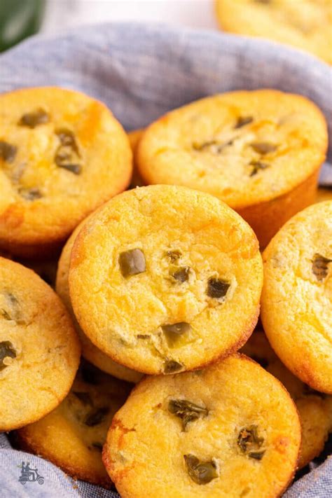 Cheesy Jalapeno Jiffy Cornbread Muffins