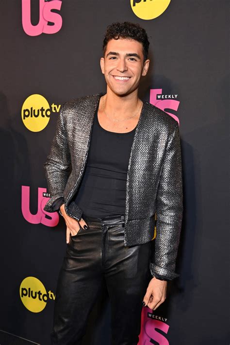 Ezra Sosa on What Made Anna Delvey Show 'Most Emotion' He's Seen | Us