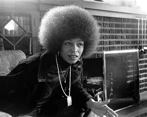 11 Afros That Make It Impossible Not To Love Black Hair | Angela davis