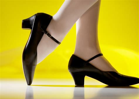 Best Dance Heels for Beginners - Heels Everywhere