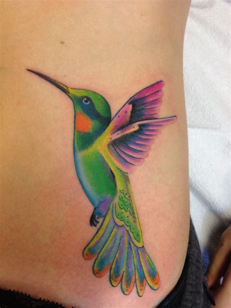 #tattoo #hummingbird | Hummingbird tattoo, Bird hand tattoo, Hand ...