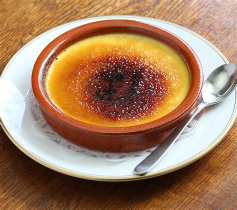 Crema Catalana - Foodwiki (EN) - Takeaway.com