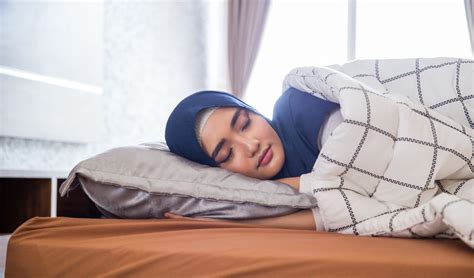 insomnia berikut penjelasan waktu tidur terbaik