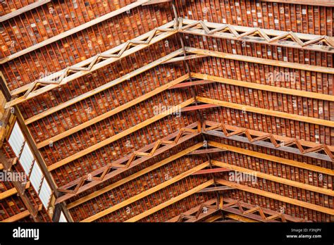 Wooden roof structure Stock Photo - Alamy