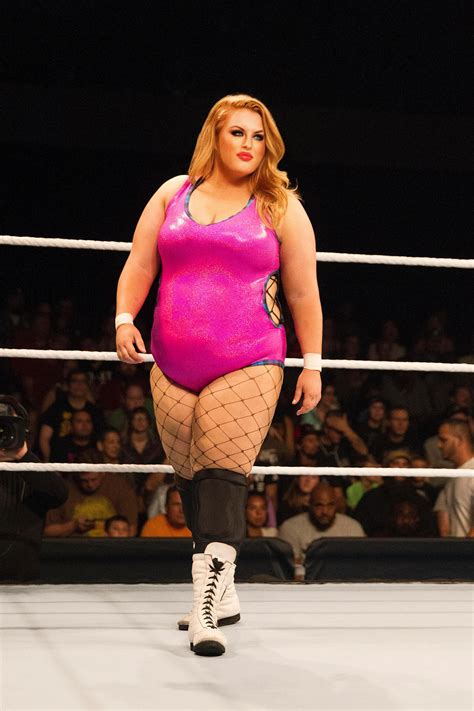 BBW wrestling Chloe in the ring by LucifersBimboAmber on DeviantArt