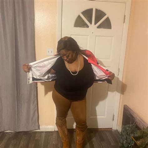 Protesters honor delano middleton during recent memorial events 1