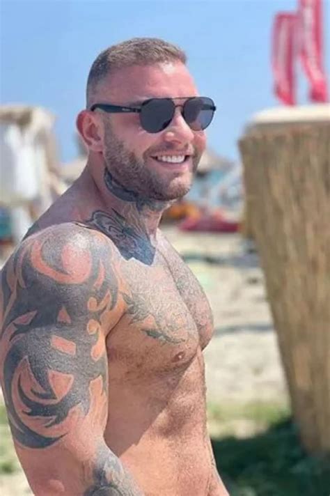 The truth behind 'prison officer' filmed 'having sex with inmate' in