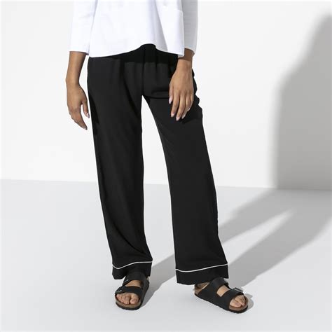 Arizona Soft Footbed Natural Leather Oiled Black | BIRKENSTOCK