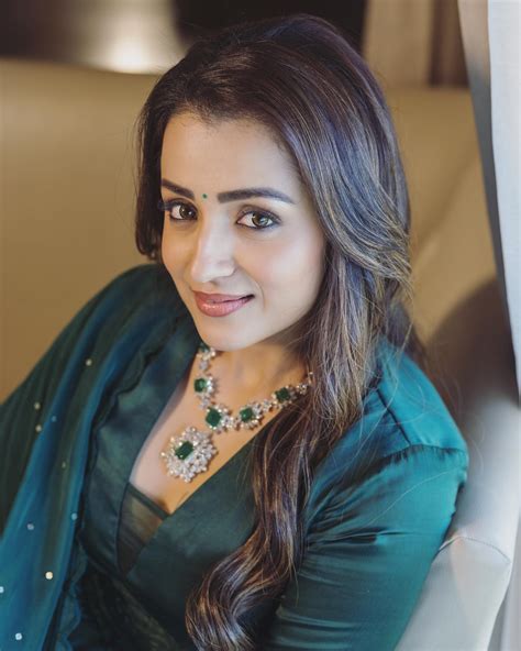 Trisha Photos, Pictures And Trisha Krishnan HD Images - Kerala9.com