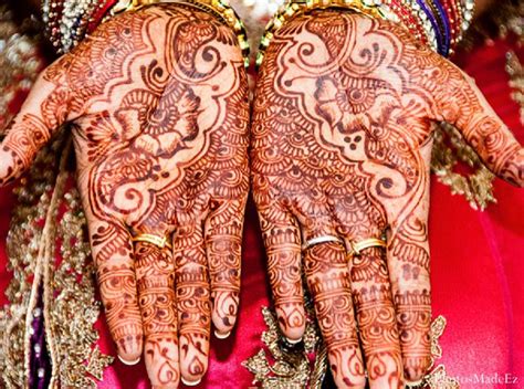 Indian wedding mehndi bride | Photo 12606