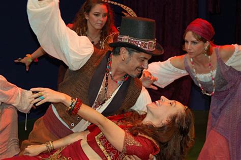 pictures  robert cicchini