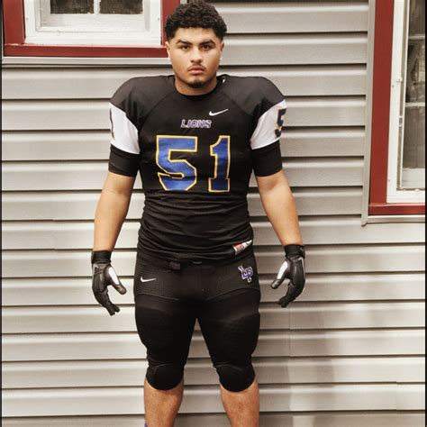 Angel Rivera's Instagram, Twitter & Facebook on IDCrawl