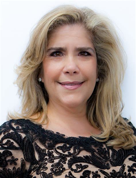 Pictures of Annie Cruz