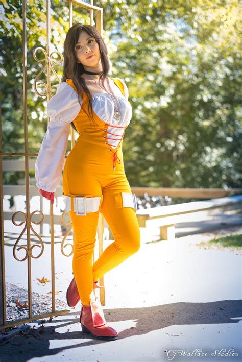 Garnet / Dagger cosplay! Ashefrosty on Instagram Photography