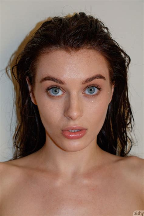 Lana's Eyes are Incredible : r/LanaRhoades2