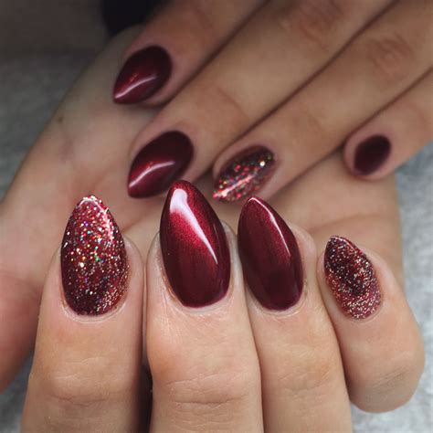 cnd shellac lecente glitter winter wonderland christmas shellac nails