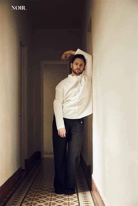 Sarah Bustani - Es momento de tomar conciencia, nada me parece más