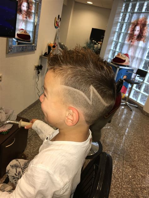 81 coolest boys haircuts for school in 2023 – Artofit