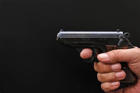 Стрелял из травмата: в Волгограде задержали фитнес-тренера, ранившего ...