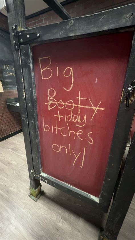 Morgan ツ (@thatgingermomo) - Urlebird