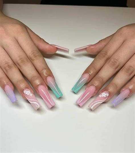 45 Vibrant Spring Acrylic Nails To Elevate Your Spring Style!