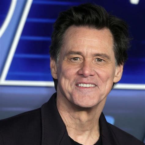 A Plastic Surgeon Breaks Down Jim Carrey’s New Face - SHEfinds