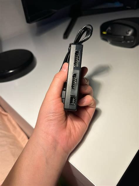 Lian li uni fan rgb problems. : r/LinusTechTips