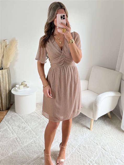 Robe courte or rose - Ambre