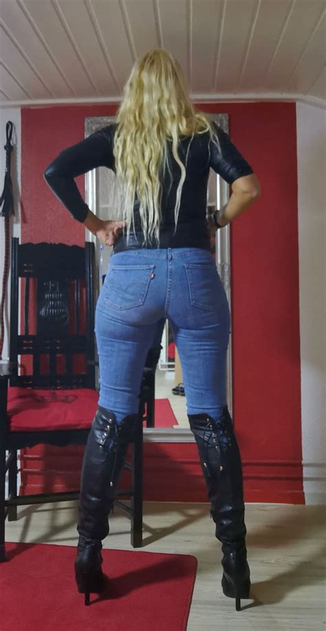 Pin on Mujeres lindas