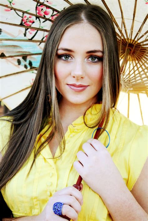 Christie-Lee Britten - Biography, Height & Life Story | Super Stars Bio