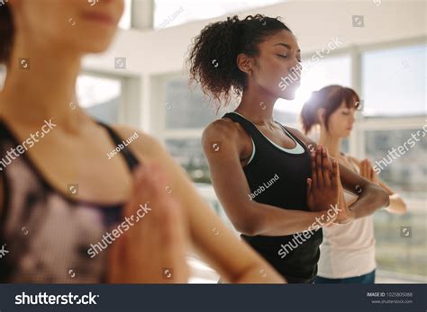 33,969 Yoga friend Images, Stock Photos & Vectors | Shutterstock