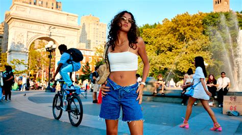 Unbuttoned Jeans: a Fashion Statement From the Young and Stylish - The