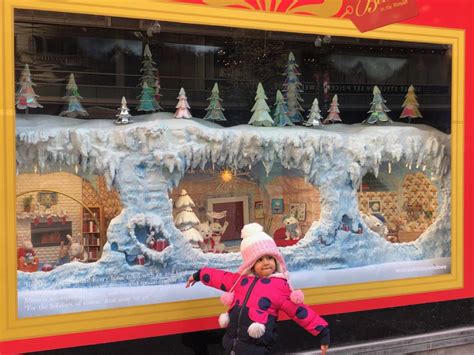 Must See Macy's Holiday Windows on State Street! - Medill Reports Chicago