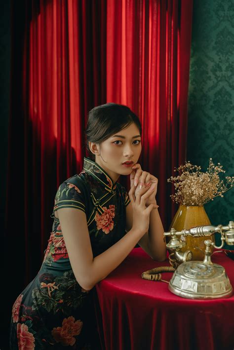 Free+Cafe+Naked+Women Photos, Download The BEST Free Free+Cafe+Naked