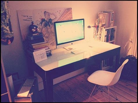 Workspace Inspiration: 40+ Beautiful Setups