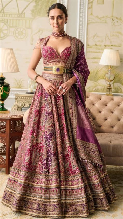 TARUN TAHILIANI | Indian dresses, Indian fashion, Indian bride outfits