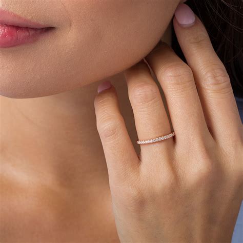 1/4 CT. T.W. Diamond Wedding Band in 10K Rose Gold | Zales