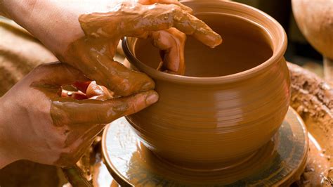 No Primeiro Dia Foi Colocada Uma Panela De Barro - A origem das panelas de barro e a revolução da culinária