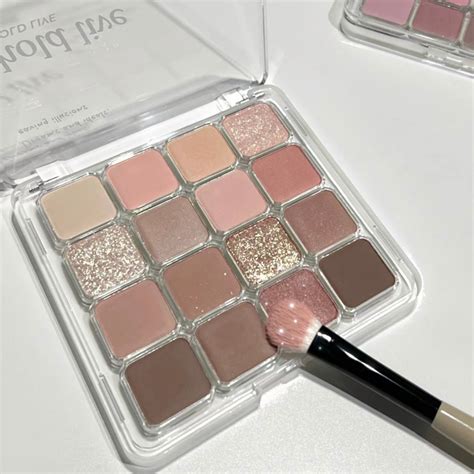 Bảng phấn mắt 16 ô màu HOLD LIVE H05 H02 Magic Eyeshadow Tray Holdlive ...