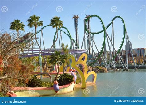 Incredible Hulk in Universal Orlando, FL, USA Editorial Stock Image - Image of design, blue ...