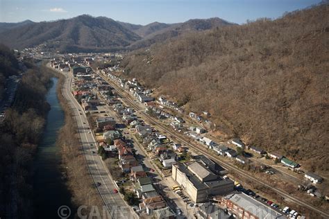 UPS Shipping and Business Services in Logan, West Virginia 16