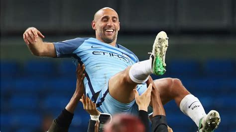 Emotional Zabaleta proud of 'wonderful nine years' at Manchester City ...