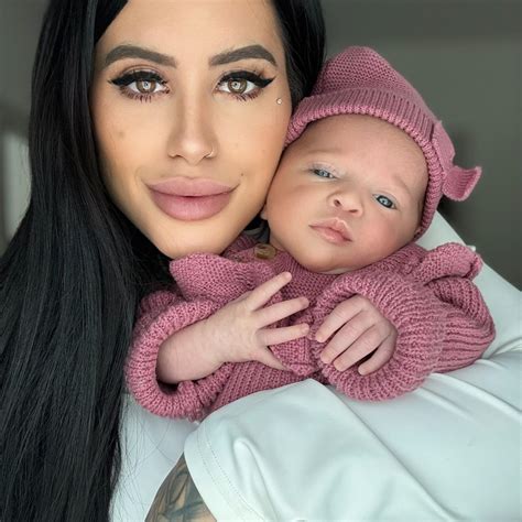 Ashley Willoughby on Reels