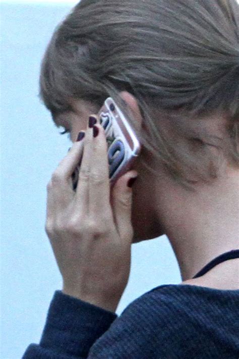 Taylor Swift - Heading to a Pilates Class in West Hollywood, 3/25/2016