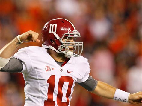 Fans are paying tribute to Taylor Negron on his birthday anniversary 11