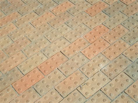 ultratech  truncated domes paver pad      brick red