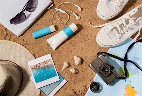 beach essentials top items   perfect summer
