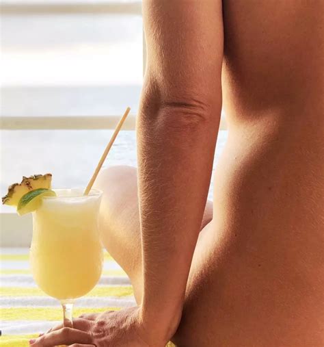 Woman Explains What It's Like To Work On A 2,000 Person Nude Cruise